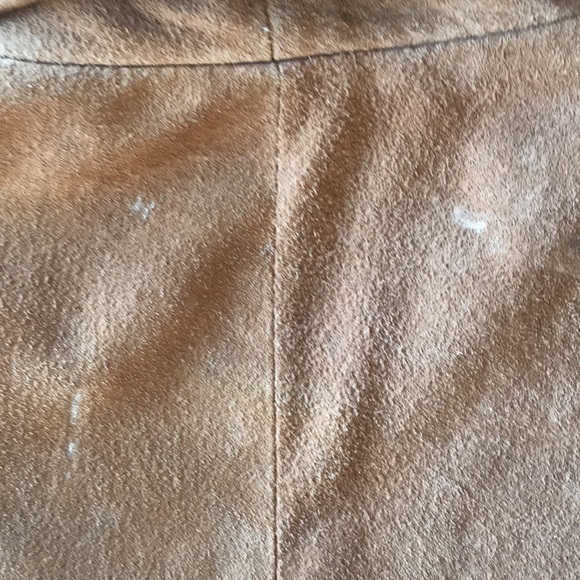 Vintage, Brody tan suede blazer with neat ties on the sleeves. - Picture 4 of 7